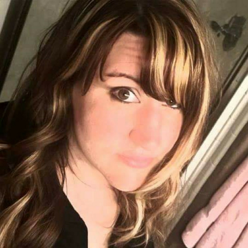Meet your Posher, April